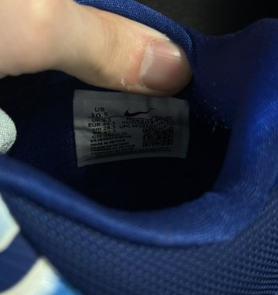 Kobe Ray Size 10 5 hj4303-400 Clean