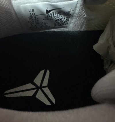 Kobe Vi Sail Size 10
