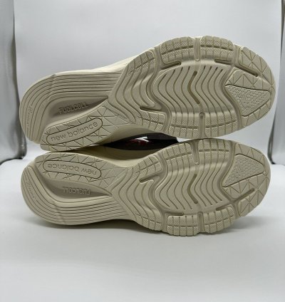 New Balance 990v6 Madison Square Garden