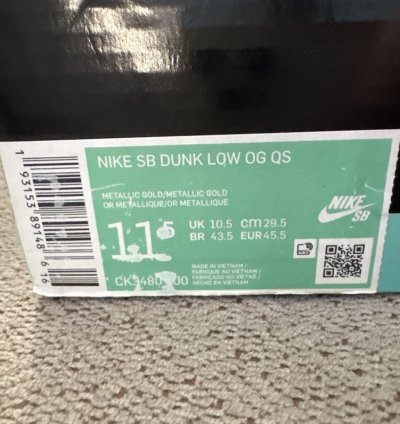 Nike Supreme Sb Dunk Low Og Jewel