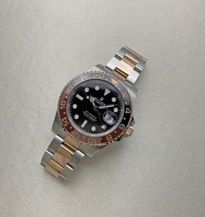 Rolex Gmt-master Ii Bicolor Root Beer Gold Steel 126711chnr