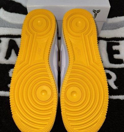 Nike Air Force 1 Kobe Bryant size 10