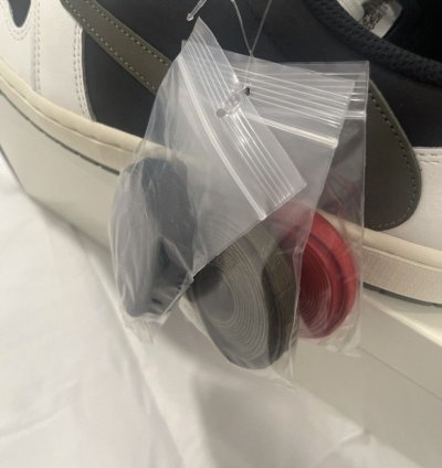 Nike Travis Scott Jordan 1 Low Olive
