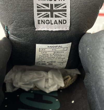 New Balance 991 Miuk Palace