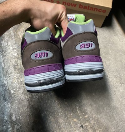 New Balance 991 Stray Rats