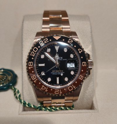 Rolex Gmt-master Ii Full Set box And Paper Never Worn Stickers 2022