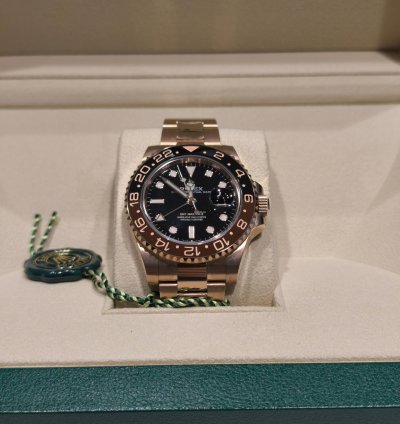 Rolex Gmt-master Ii Full Set box And Paper Never Worn Stickers 2022