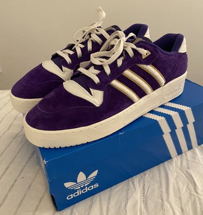 Adidas University Of Washington Rivalry Low Shoes Sz13 Nwt