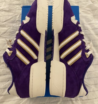 Adidas University Of Washington Rivalry Low Shoes Sz13 Nwt