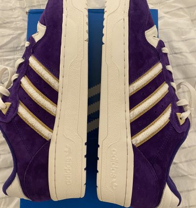 Adidas University Of Washington Rivalry Low Shoes Sz13 Nwt