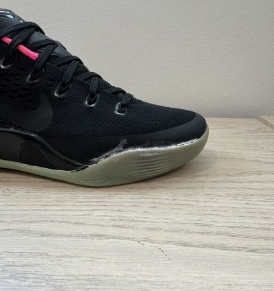 Nike Id Kobe 9 Yeezy Black Solar Red Mens Size 8 5