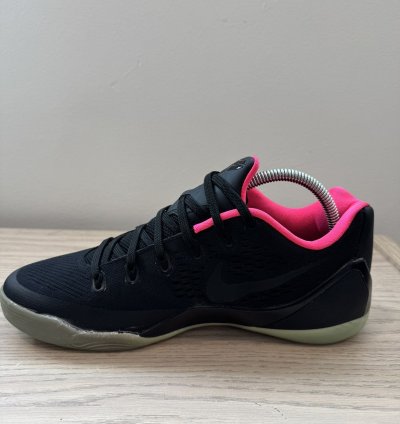 Nike Id Kobe 9 Yeezy Black Solar Red Mens Size 8 5