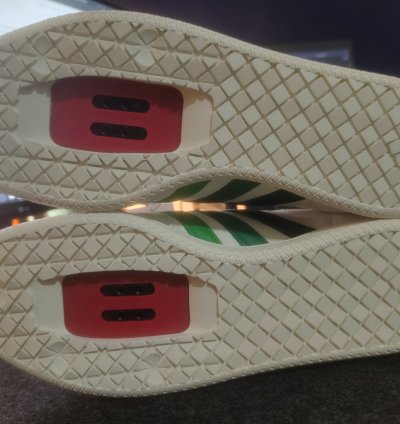 Adidas Velosamba End