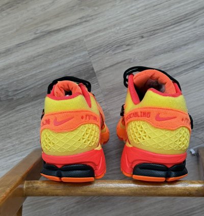 Nike Zoom Vomero 5 Doernbecher