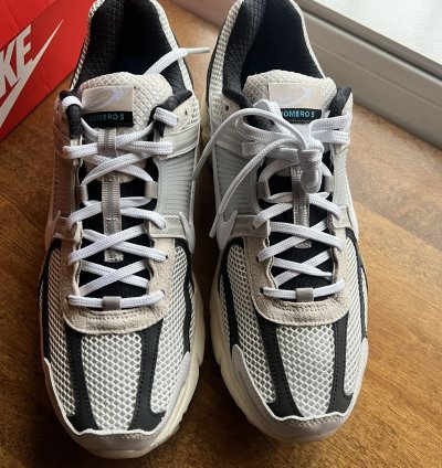 Nike Zoom Vomero 5 Prm Supersonic Light Bone