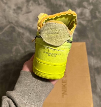 Off White