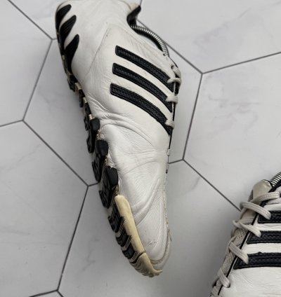 Adidas Vintage Sneakers