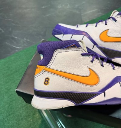 Nike Kobe 1 Protro Think 16 Close Out