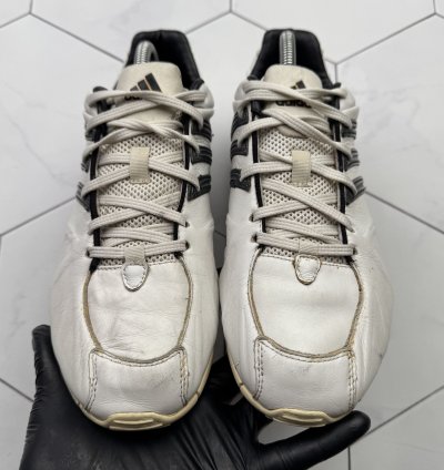 Adidas Vintage Sneakers