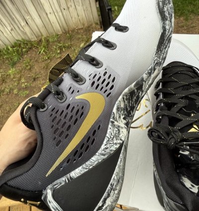 Nike Kobe 9 Em Low Protro Mambacita
