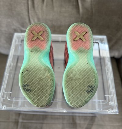 Nike Kobe 10 Easter