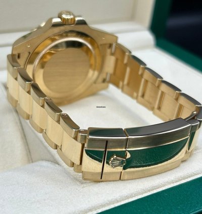 Rolex Gmt-master Ii Green Dial 116718ln Full Set