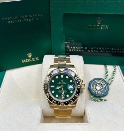 Rolex Gmt-master Ii Green Dial 116718ln Full Set