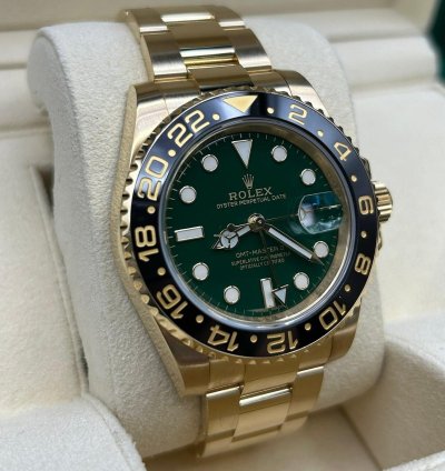 Rolex Gmt-master Ii Green Dial 116718ln Full Set