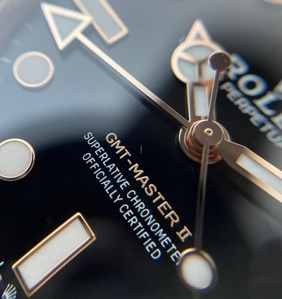 Rolex Gmt-master Ii In Rose Gold With Black Brown Bezel 126715