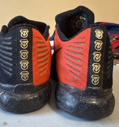 Nike Kobe 10 Elite Low Sneakers