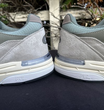 New Balance 993 Usa Kith Spring 101 Peyote