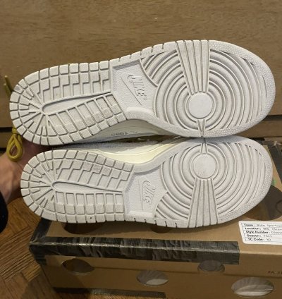 Off White Nike Dunk Low Lot 37