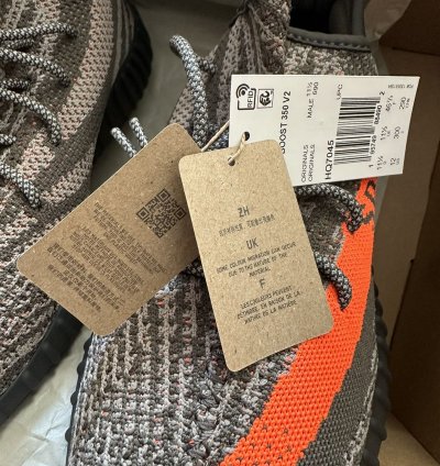 Adidas Yeezy 350 Boost Carbon Beluga