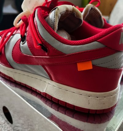 Off White Nike Dunks