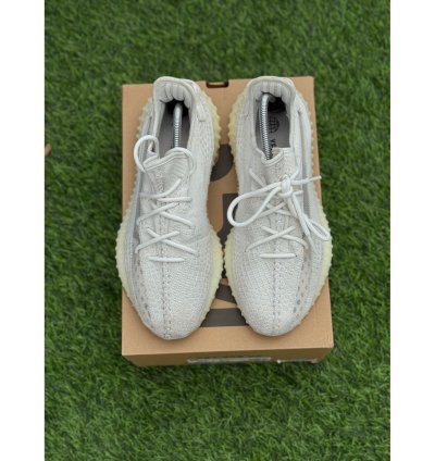 Adidas Yeezy 350 V2 Bone Size 9 5 Pre Owned