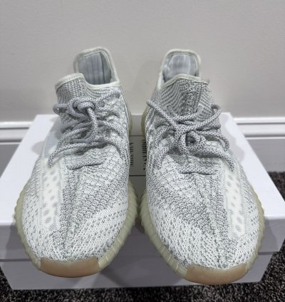 Adidas Yeezy 350 V2 Boost Yeshaya Reflective Grey White