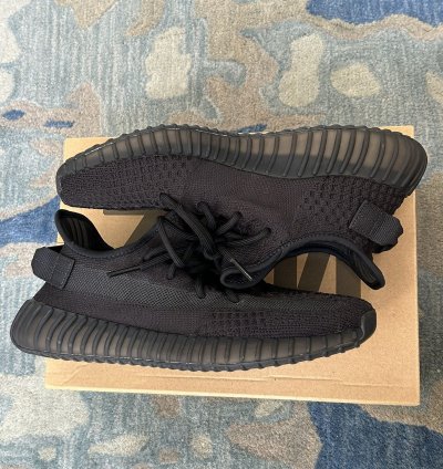 Adidas Yeezy 350 V2 Onyx