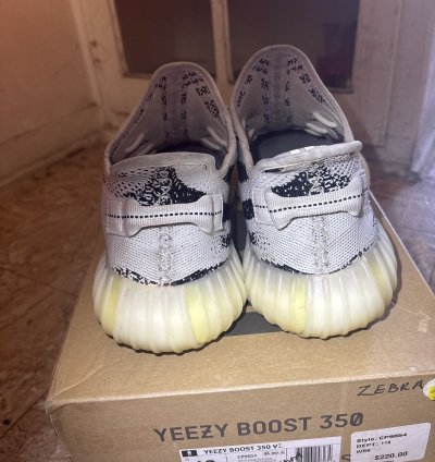 Adidas Yeezy 350 V2 Zebra