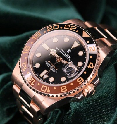 Rolex Gmt-master Ii Mint Complete Set Gmt-master Ii Root Beer Black Dial Black Brown 18k Rose Gold 126715chnr