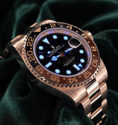 Rolex Gmt-master Ii Mint Complete Set Gmt-master Ii Root Beer Black Dial Black Brown 18k Rose Gold 126715chnr