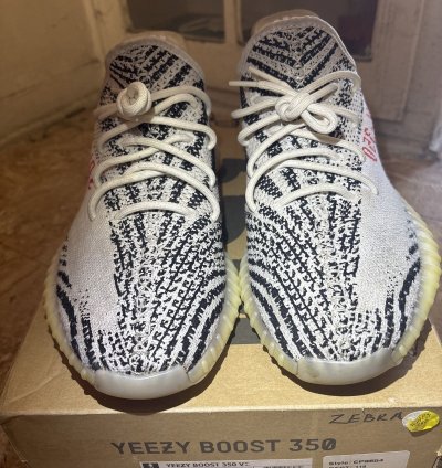 Adidas Yeezy 350 V2 Zebra