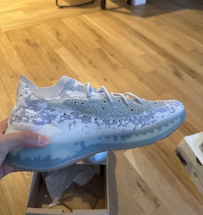 Adidas Yeezy 380 Alien Blue Size 12 5 Gw0304