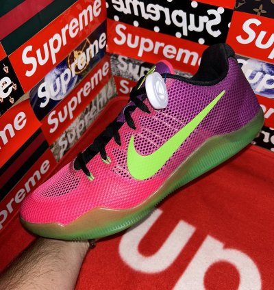 Nike Kobe 11 Em Low Mambacurial 836183-635 Size 12