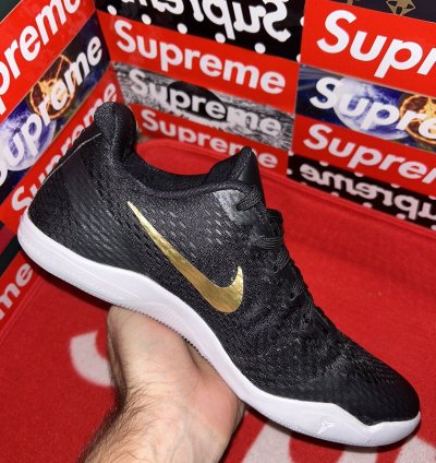 Nike Kobe 11 Id 865773-994 Size 7 5 Nikeid Mamba