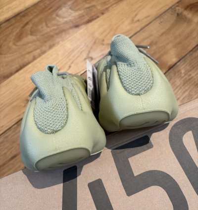 Adidas Yeezy 450 Resin