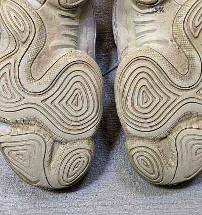 Adidas Yeezy 500 Salt Size 11 Suede Kanye West Ye Ee7287