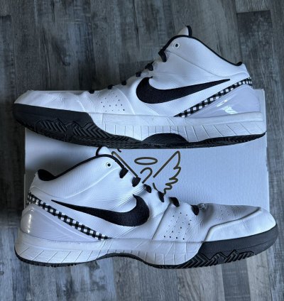 Nike Kobe 4 Protro Gigi Mambacita Size 17