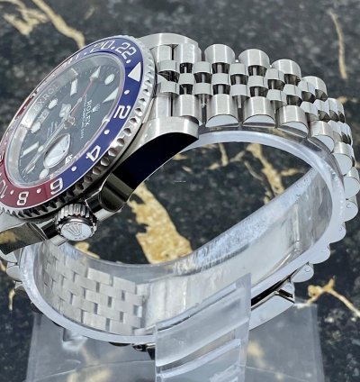 Rolex Gmt-master Ii New 2025 - Gmt-master Ii - 126710blro - Pepsi