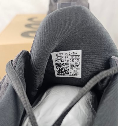Adidas Yeezy 500 Utility Black By Kanye Men Size 13 5 Us
