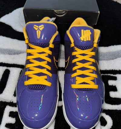 Nike Kobe 4 Protro Undefeated Lakers size 10